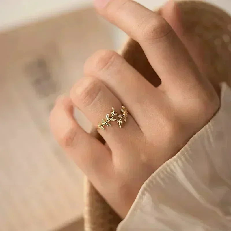 MOONBIFFY RING