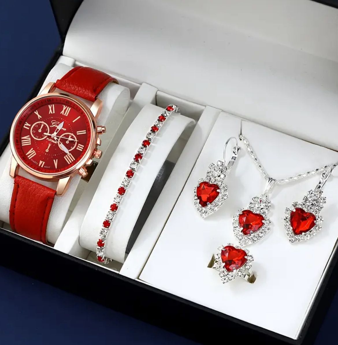 Gorgeous and Fashionable Silvery Quartz Watch+ New Silvery Jewelry Set